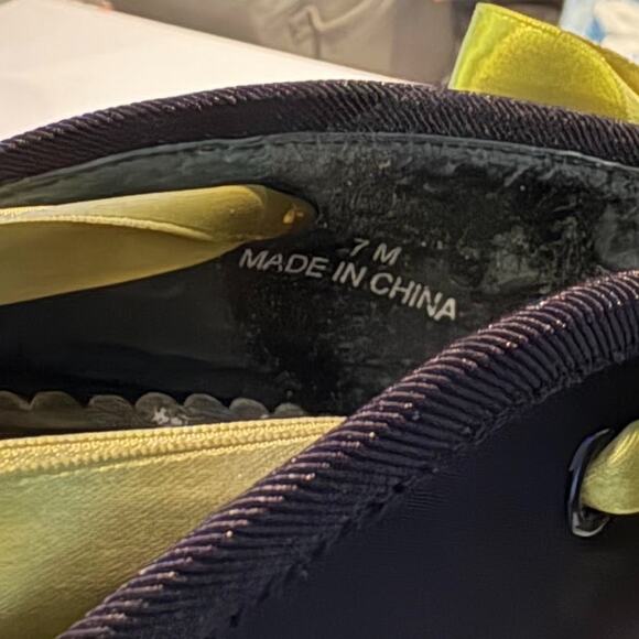 Beverly Feldman Vintage Black Satin Green Ribbon Platform Peep Toe Heels Size 7 - Picture 13 of 14